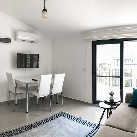 Renovated, Modern Central 2 Br Fethiye